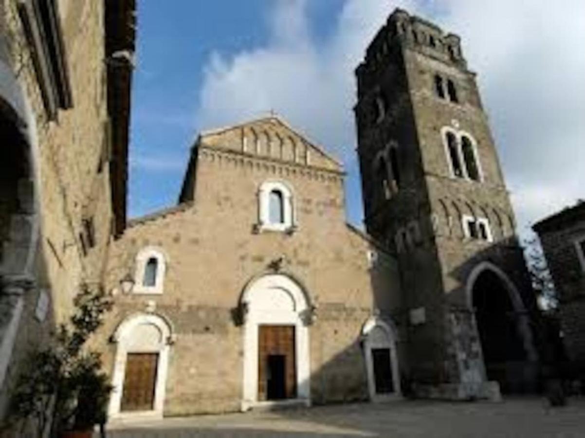 Appartamento L'Approdo del Re Caserta Esterno foto