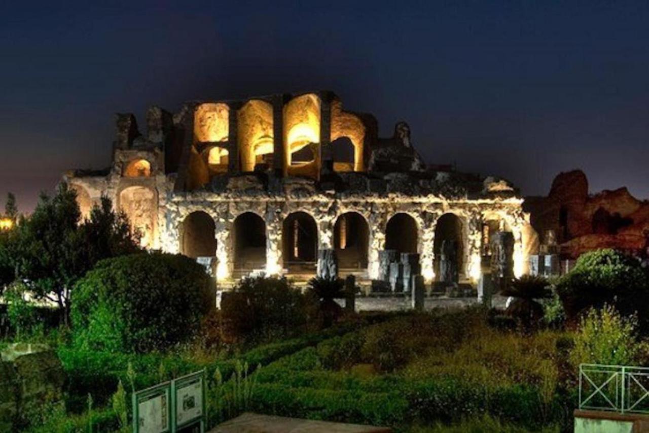 Appartamento L'Approdo del Re Caserta Esterno foto